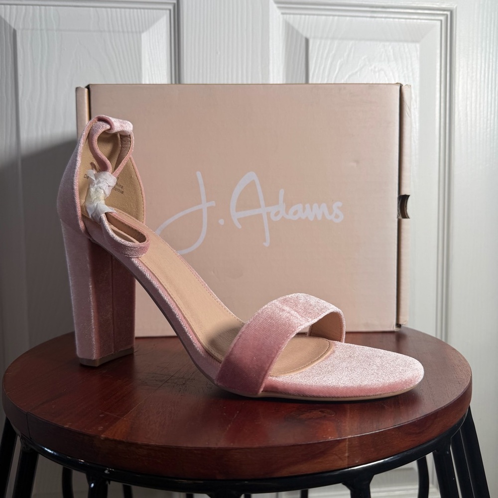 J. Adams Pink Blush Velvet Ankle Strap Heeled Formal Date Night Sandals